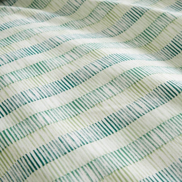 Elegant Green Leaf Printed Comforter & Bedding Set